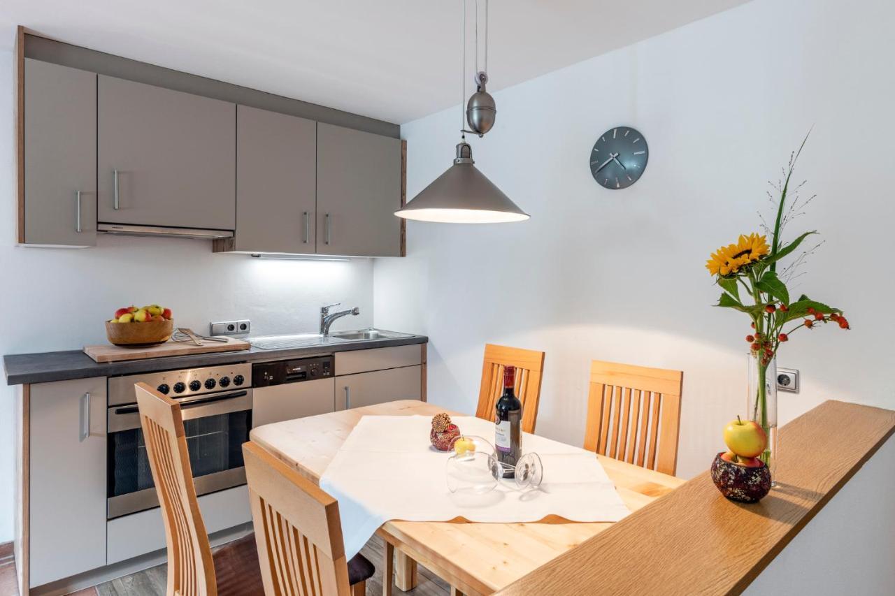 Ferienwohnung Bluamastiel 쉬룬즈 외부 사진